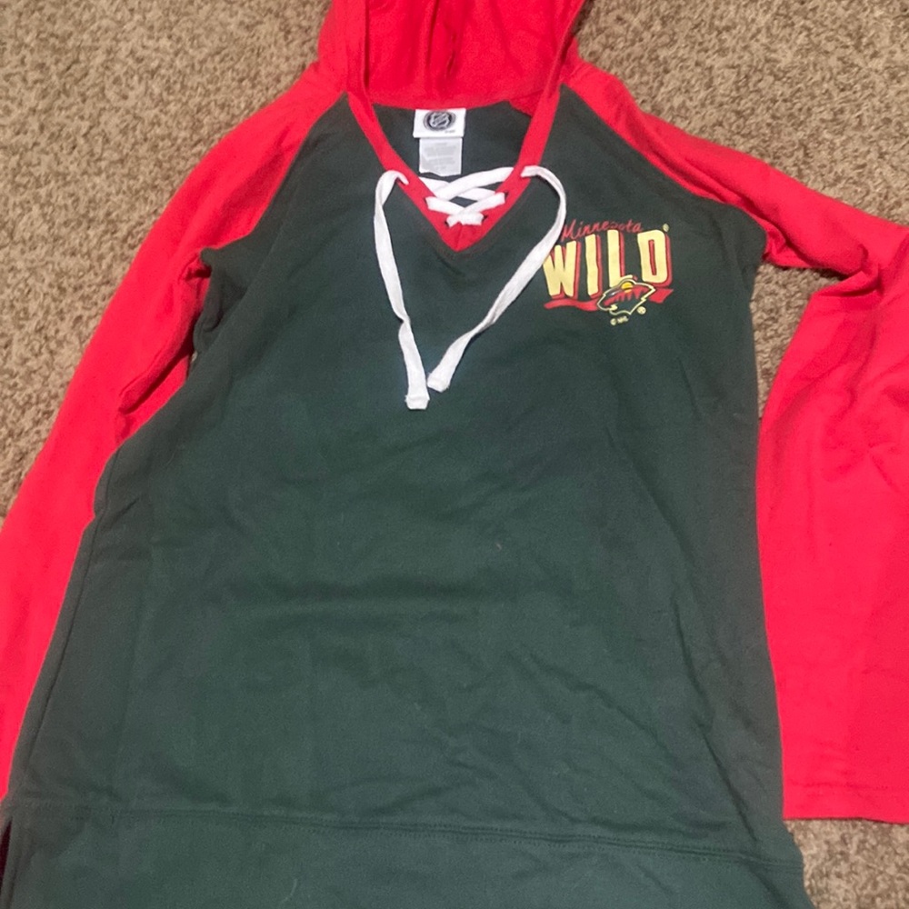 Never Worn Before Minnesota Wild Sweatshirt